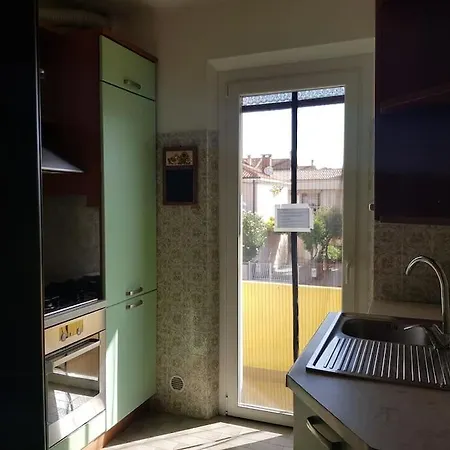 Casa Ellie - Con Giardino E Posto Auto Privati Grado
