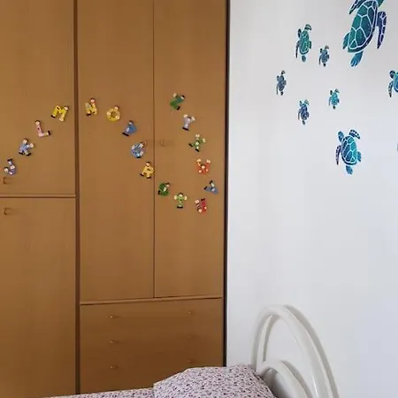 Hébergement de vacances Casa Ellie - Con Giardino E Posto Auto Privati