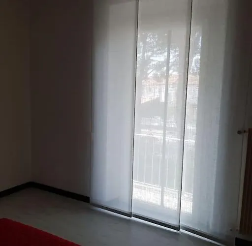 Casa Ellie - Con Giardino E Posto Auto Privati גראדו