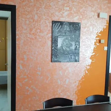 Casa Ellie - Con Giardino E Posto Auto Privati Grado